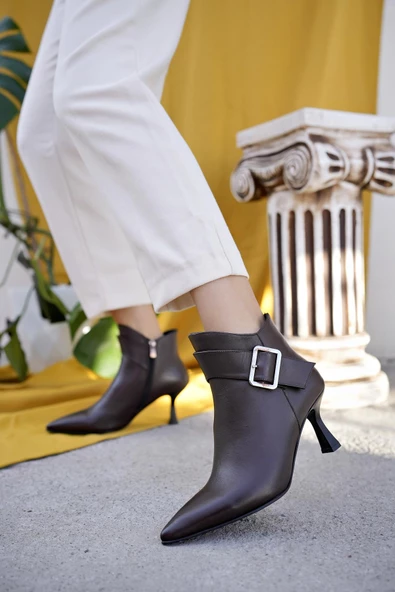 Muggo MONİCA Garantili Hakiki Deri Kemer ve Toka Detaylı Fermuarlı İnce Topuklu Kadın Bot - 9