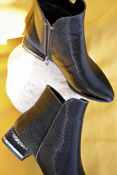 Muggo SHANE Garantili Metal Topuk Detaylı Fermuarlı Kadın Bot - 8