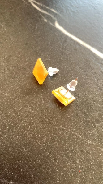 Parlak Turuncu Renkli Simli Gümüş Aksesuarlı Kare Elmas Şekil Küpe El Yapımı Epoksi - Resim 6