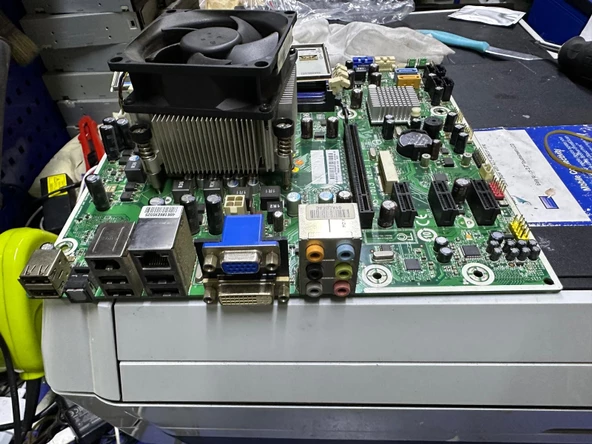 HP Elite 7100 MS-7613 Socket 1156 Motherboard 601312-001 601048-001+I5 1 NESİL CPU+ORJİNAL FAN 2.EL - 2