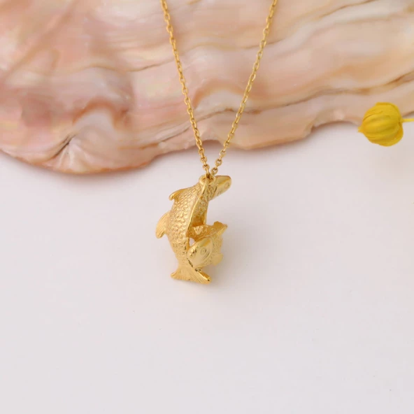 925 Ayar Gümüş 3 Boyutlu Sarılan İki Balık Kolye - CN00357 - Resim 2