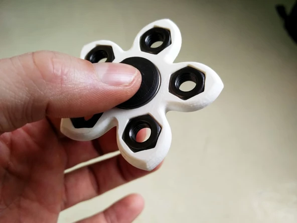 Byrpos M8 Hexnut-Flower Fidget Spinner 3Dmarket.online