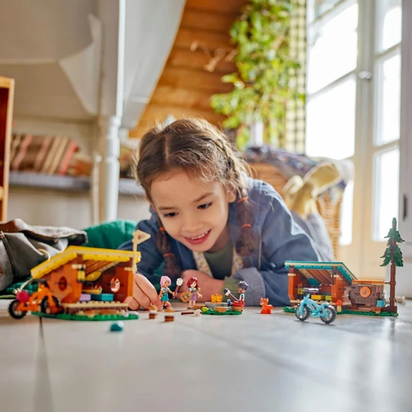 LEGO® Friends Macera Kampı Şirin Kulübeler 42624 - 4