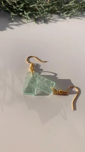 Tırtıklı Kristal Desenli Mint Yeşili Renk Gold Aksesuarlı Dikdörtgen Şekil Epoksi Küpe El Yapım - Resim 7