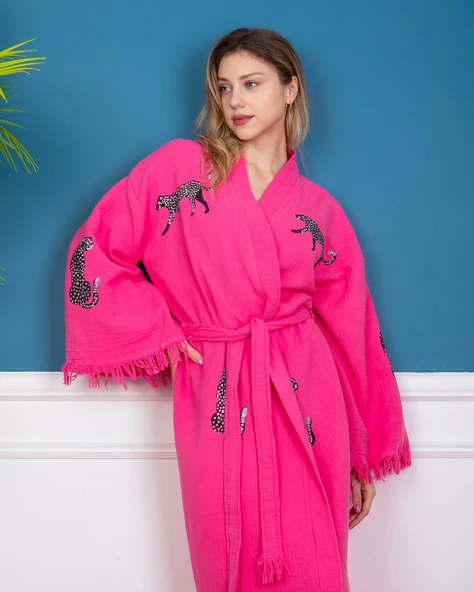 Bornoz ,Plaj Kıyafeti,Kimono , Kaftan ,Sabahlık  Pembe Kumaş Siyah Leopar Desen Baskılı - 6