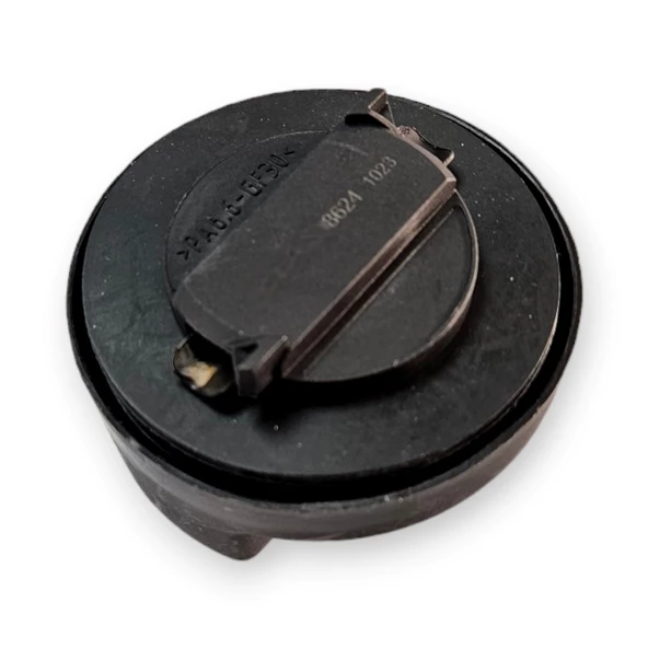 Seat Leon 2 2006-2010 Benzinli Motor Yağı Üst Dolum Kapağı 06B103485C - 4