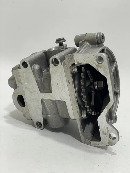 Bmw F 850 Filtreli Yağ Pompası 8359989 (Çıkma Parça) - 5