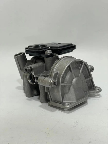 Bmw F 850 Filtreli Yağ Pompası 8359989 (Çıkma Parça) - 4