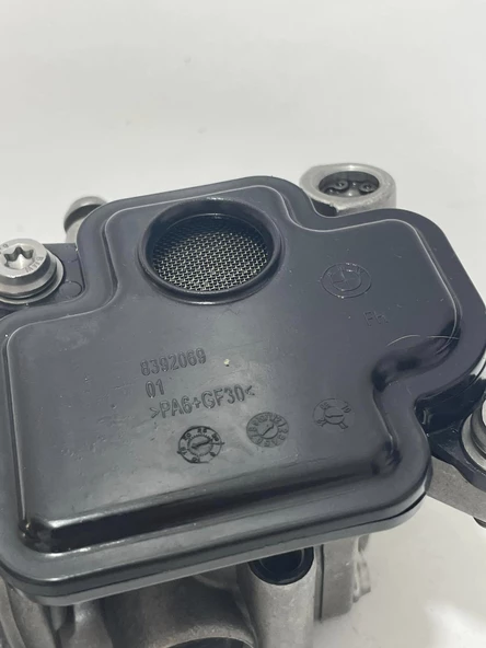 Bmw F 850 Filtreli Yağ Pompası 8359989 (Çıkma Parça) - 8