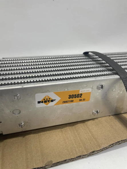 Nrf 30502 Mercedes Benz W211 İnterkol Radyatörü A2115001102 - 8