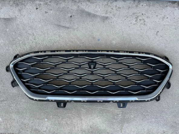 Ford Kuga 2020 Ön Panjur LV4B-8200-V (Çıkma Parça) - 9