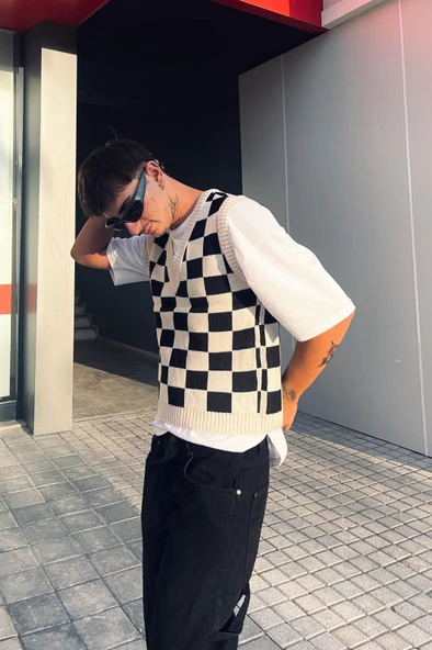 Premium Kare Desenli Süveter - 4