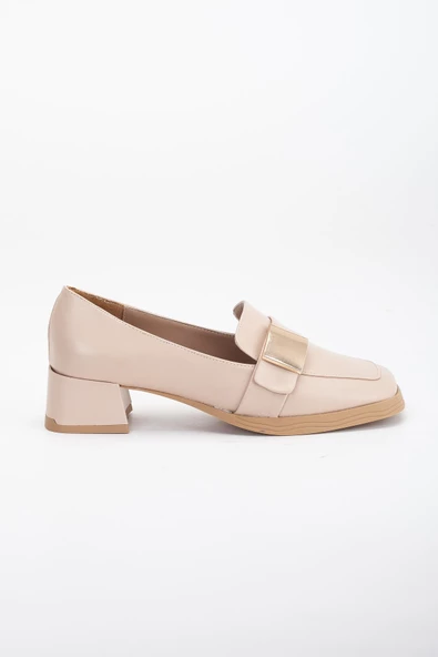 Metal Aksesuarlı Küt Burun Nude Kadın Kalın Topuklu Ayakkabı - Resim 3