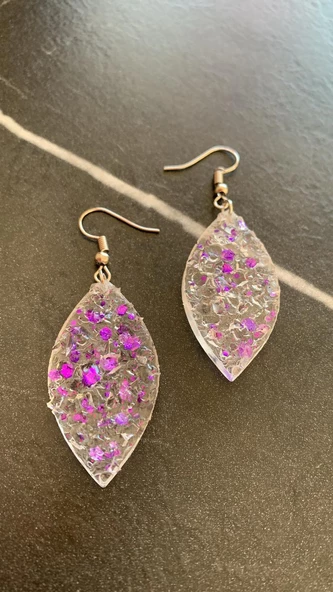 Şeffaf Epoksi İçine Mor Glitter Süsleme Kristal Desen Elips Şekil Gümüş Aksesuarlı Küpe El Yapımı - Resim 6