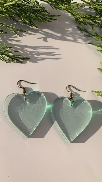 Transparan Su Yeşili Renkli Antik Sarı Aksesuar Büyük Kalp Şekil Epoksi Küpe El Yapımı Hediyelik - Resim 7