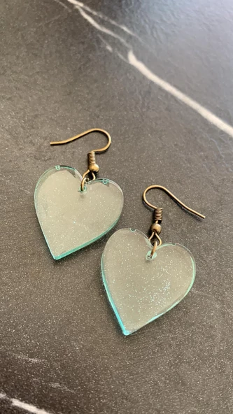 Transparan Su Yeşili Renkli Antik Sarı Aksesuar Küçük Kalp Şekil Epoksi Küpe El Yapımı Hediyelik - Resim 2