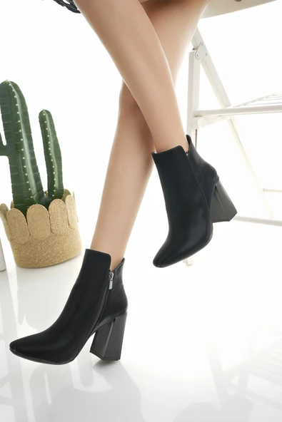 Muggo ELODİE Garantili V Kesim Kalın Topuklu Kadın Bot - 5