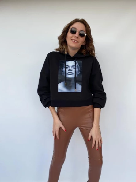 Kadın Gold Aksesuar Detaylı Kapüşonlu Sweat Siyah - 2