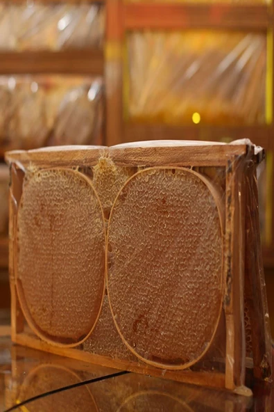 ONAY YÖRESEL ÜRÜNLER   Organik Saf Karakovan Petek Balı 1 kg
