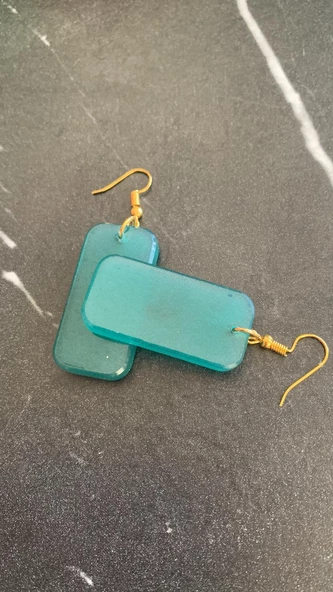 Parlak Çimen Yeşili Renkli Dikdörtgen Şekil Gold Aksesuarlı Küpe El Yapımı Epoksi Hediyelik - 6