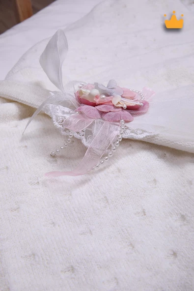 Babyhola Triko Battaniye Kundak Tokası Pamuk Örtü Bere 4'lü Kutulu Set Bebek Hediyesi 12799 - 12