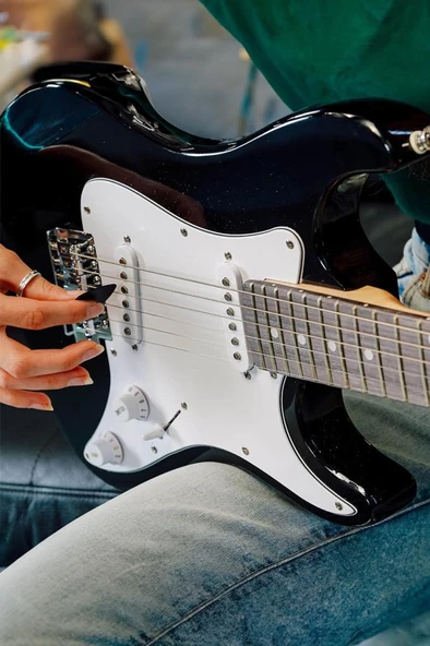 Midex CEG-36BK 8-12 Yaş Çocuklar İçin Amfili Full 3/4 36 İnç Elektro Gitar Seti White Black - 4