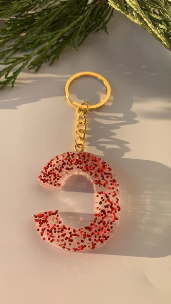 C Harfi Kırmızı Simli Pullu Gold Aksesuarlı Epoksi Anahtarlık El Yapımı Epoksi Hediyelik - 7