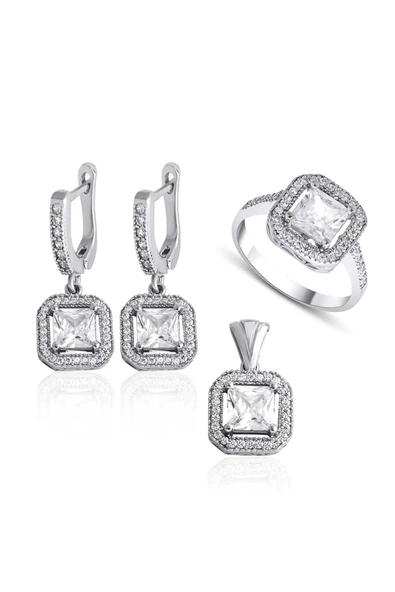 Gümüş (925 Ayar) Kare Zirkon Taşlı Zarif Dörtlü Set(Yüzük, Bir Çift Küpe, Kolye Ucu) ürün görseli
