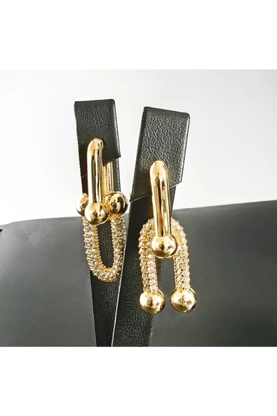 Zirkon Taşlı Altın Kaplama Bijuteri Küpe4 ürün görseli