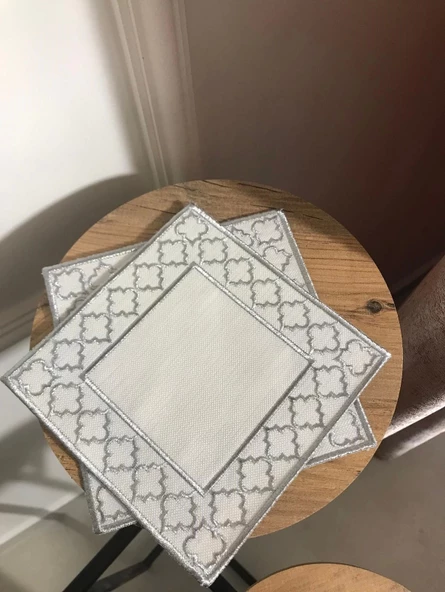 NİVEMESHOME FAS NAKIŞLI GÜMÜŞ KARE (6 ADET) KETEN KOKTEYL PEÇETESİ KAHVE YANI SUNUMLUK - 4
