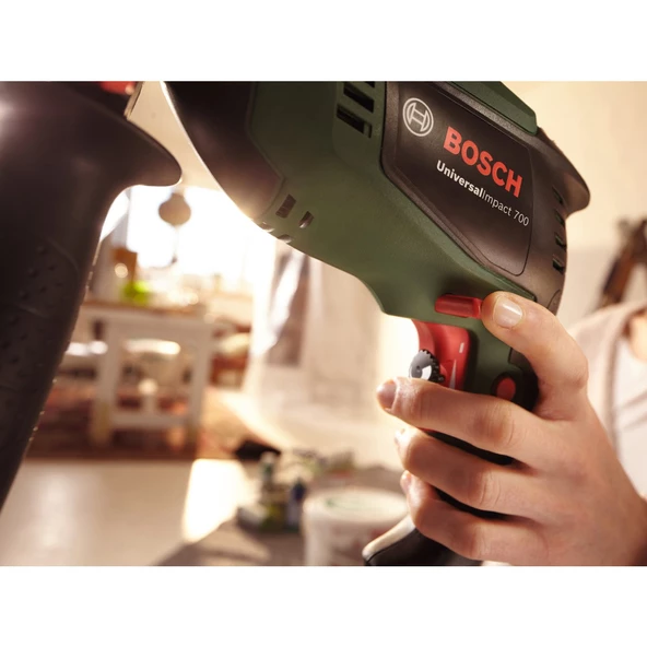 Bosch UniversalImpact 700 Darbeli Matkap - 0603131000 - 2