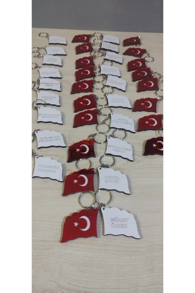 Hediyelik Isimli Pleksi Bayrak Anahtarlık Dalgalı 15 Adet - 2
