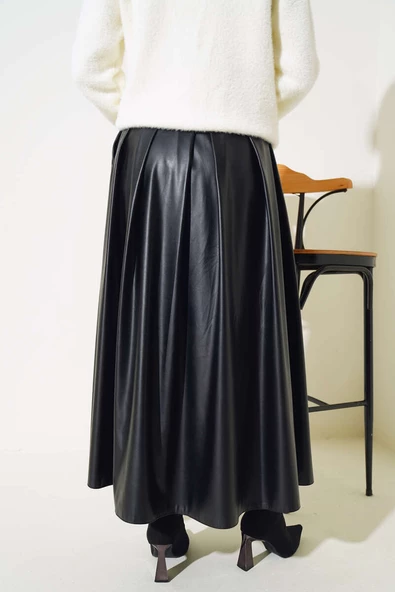 Pileli Deri Kloş Etek Siyah - 3