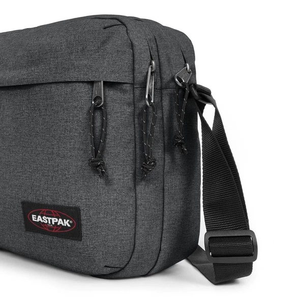 Eastpak Crosser Black Denim Omuz Çantası Kırmızı EK0A5BIR77H - 4