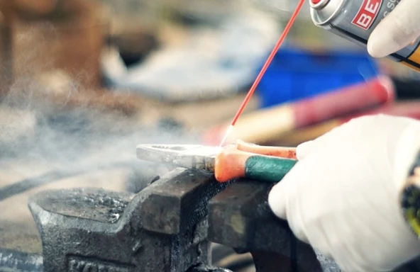 Best Pas Sökücü Sprey Yağlayıcı Paslanmayı Önler 250ML LU250 - 3