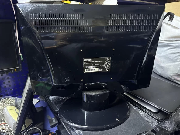 VESTEL DMT19W MONİTÖR 19" LCD MONİTÖR 2.EL KULLANILMIŞ - Resim 2