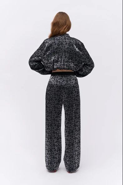 Beli Lastik Detaylı Leopar Desenli Pantolon Siyah - 4