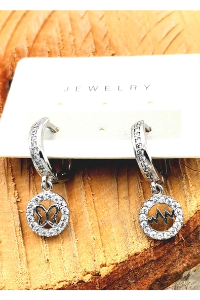 Zirkon Taşlı Lüks Küpe ürün görseli 1