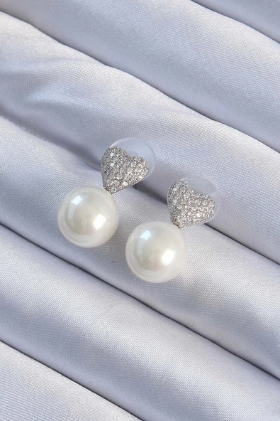 Pirinç Gümüş Renk Zirkon Taşlı Kalp Model İnci Tasarım Kadın Küpe ürün görseli 1