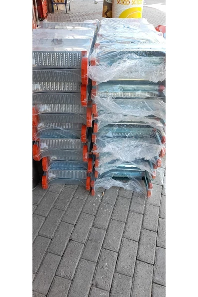 Banio Perilla Çift Çıkışlı 4 4 Basamaklı Metal Merdiven - Resim 4