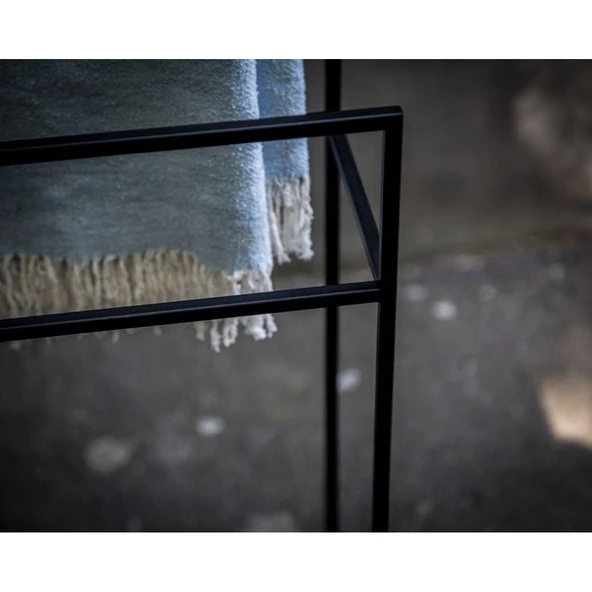 Bornoz Askısı Çok Amaçlı Düzenleyici Askılık Modeli - 4