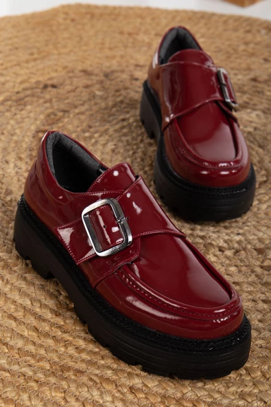 Moe Toka Detaylı Bordo Rugan Kadın Şık Günlük Ayakkabı - 3