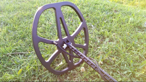 GOLDEN CLAWS EN İYİ AYRIMLI DEDEKTÖR - 3