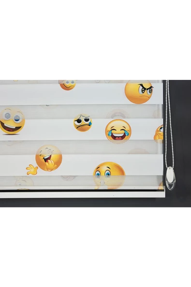 Blind-X Emoji Baskılı Desenli Stor Zebra Perde Çocuk Odası Perdesi ve Mutfak Perdesi Dayanıklı Alüminyum Kasa - 3