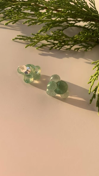 Parlak Çimen Yeşili Renkli Gümüş Aksesuarlı Bulut Şekil Epoksi Küpe Hediyelik - Resim 5