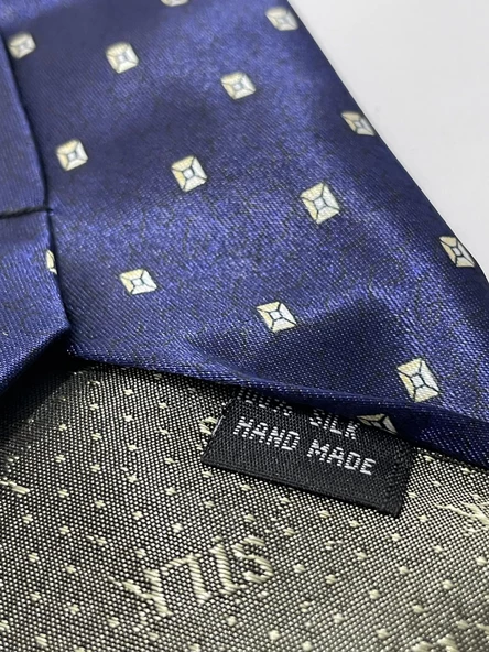 El Yapımı Desenli Lacivert İpek Kravat K24 - 7