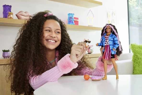 Barbie Extra Ekose Ceketli Bebek Hayvan Dostu Corgi Cinsi Köpek HDJ46 - 2