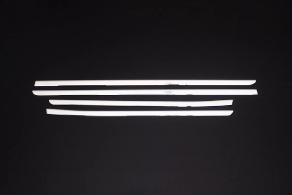 Dacia Duster 10-18 Krom Cam Cıtası 4 Parça