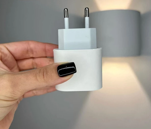 İPHONE 20W TYP-C GİRİŞLİ HIZLI ŞARJ BAŞLIĞI - 3