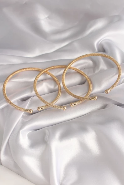 Pirinç Gold Renk Zirkon Taş Detay 3'lü Hasır Model Kadın Bileklik - TJ-BB5979 - 2